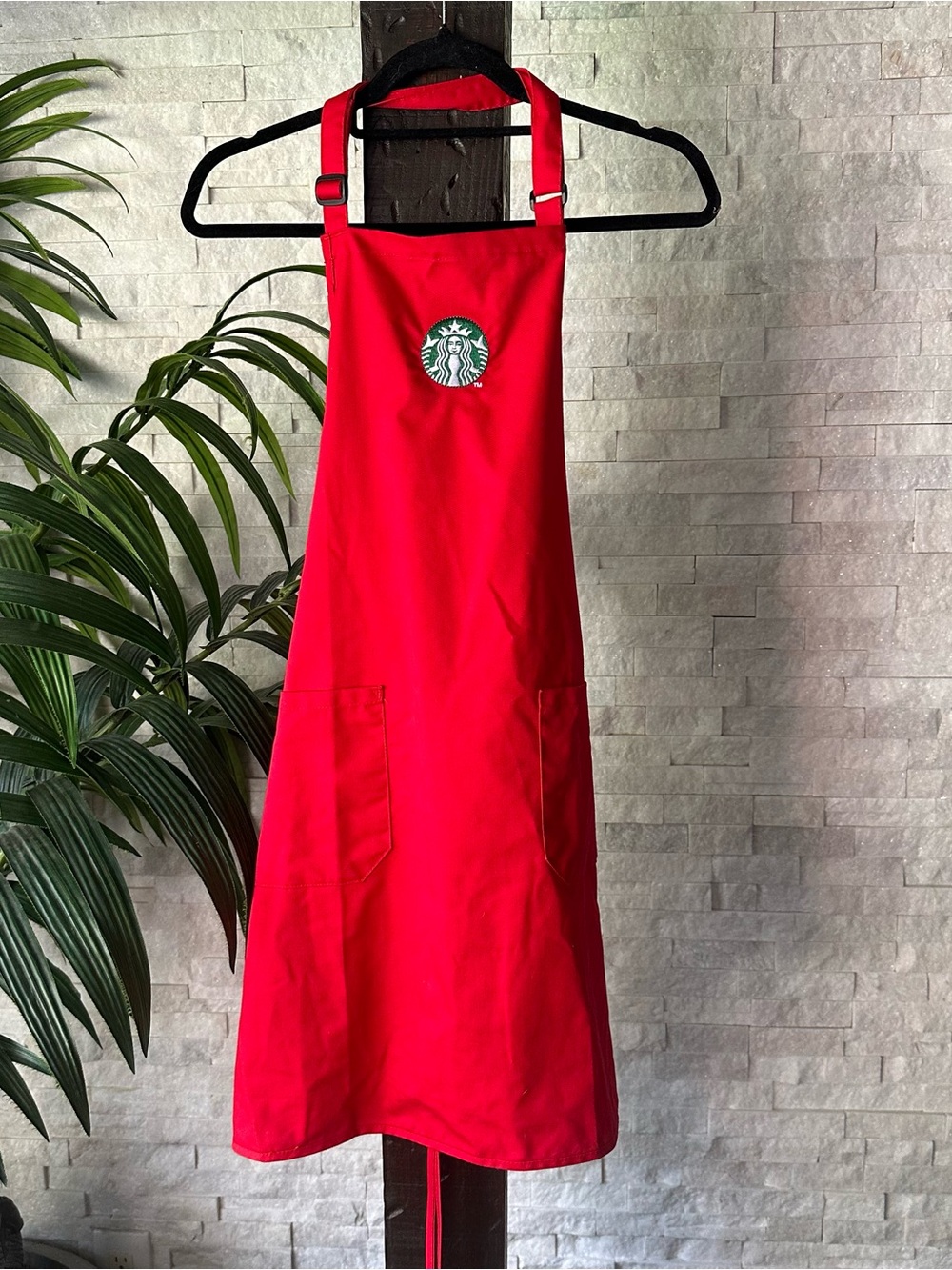 Starbucks Red Adjustable Barista Work Apron with Logo